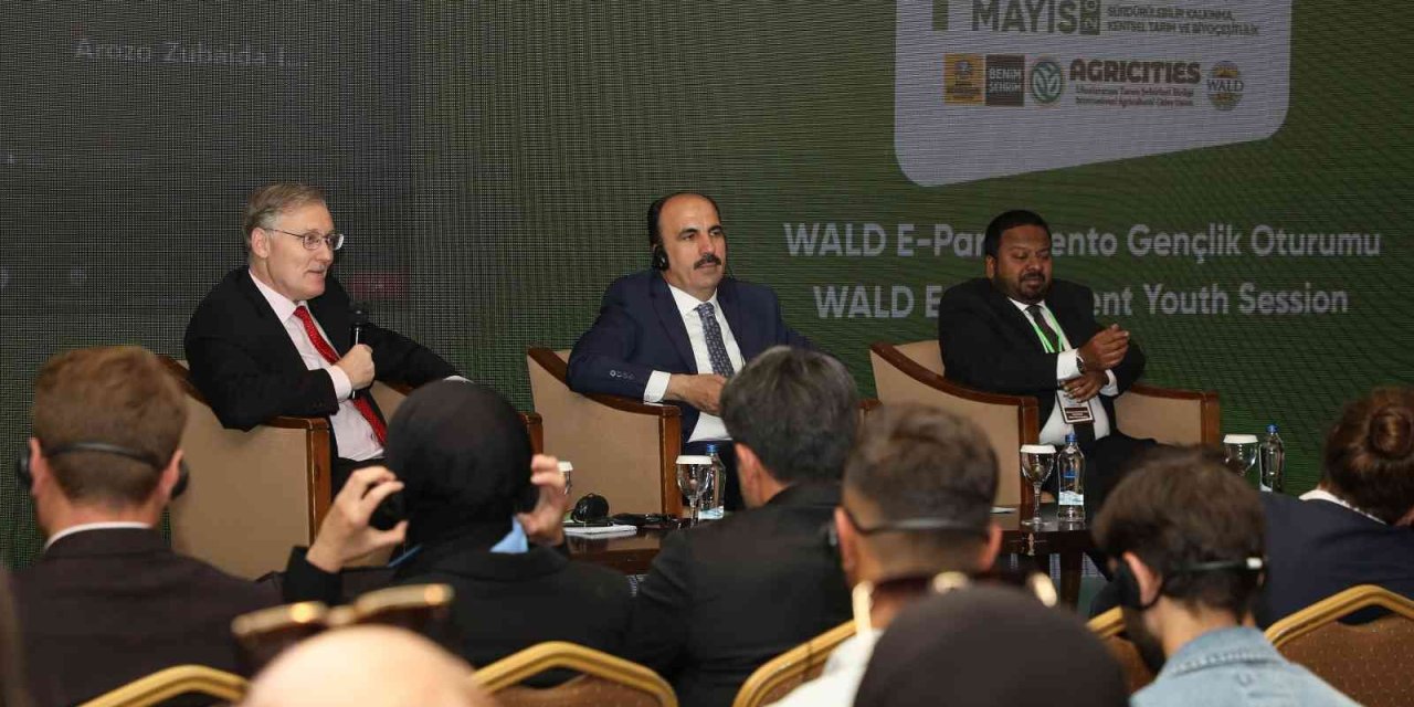 E-parlemento Gençlik Oturumu’nda İklim Değişikliği Konuşuldu