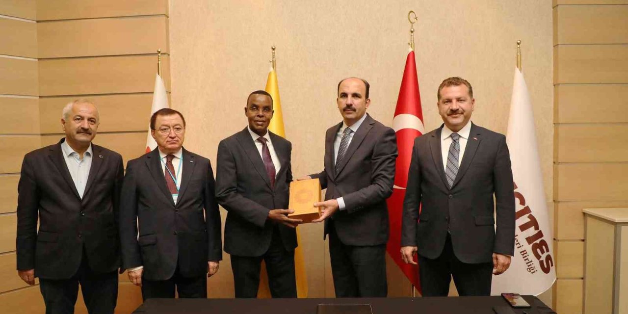 Konya Ve Mogadişu Kardeş Oldu