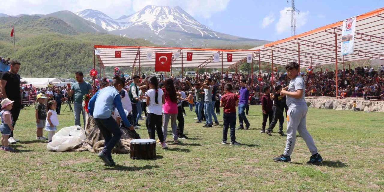 15. Aksaray Hasandağı Yaz Şenlikleri Coşkuyla Tamamlandı