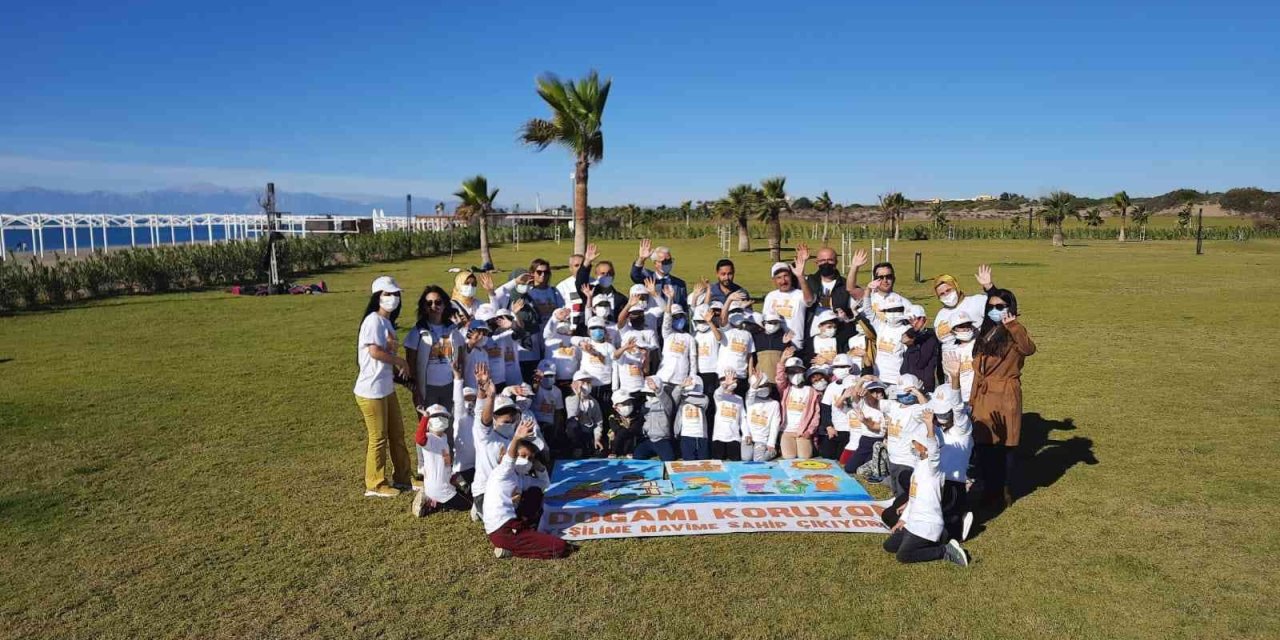 Serik’te Bin 200 İlkokul Öğrencisi Festivalde Buluştu