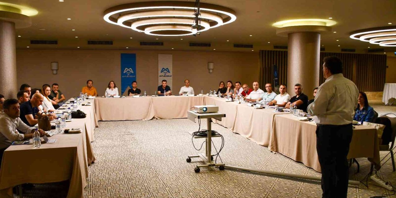 Meski Personeline “meski Akademi Yönetim Ve Liderlik Eğitimi” Verildi