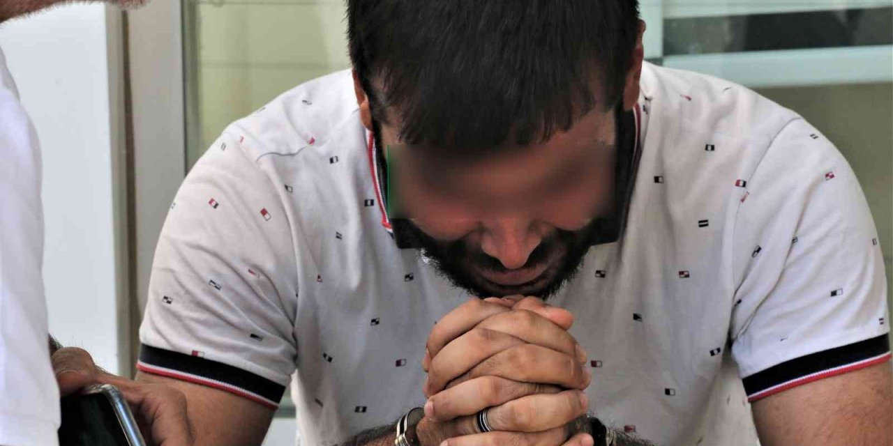 Bıçak İle Girdiği Bankada Etkisiz Hale Getirilince Gözyaşlarını Tutamadı