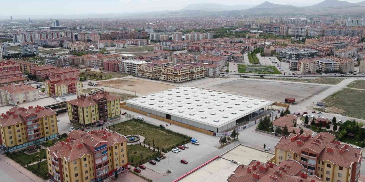 Sancak Kapalı Pazarı Tamamlanıyor