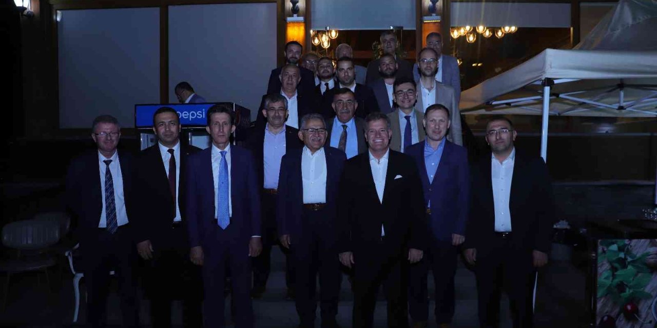 Gündoğdu İçin Veda Yemeği Düzenlendi