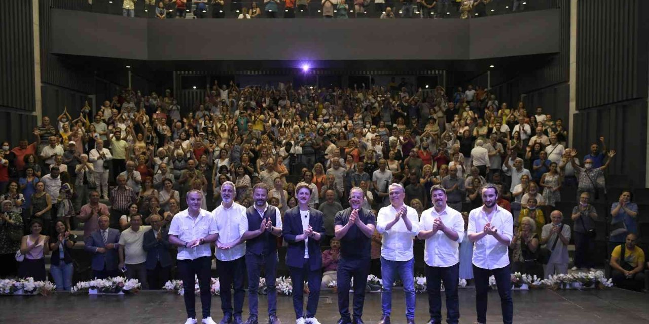 Muratpaşa Belediyesi Nazım Hikmet’i Andı