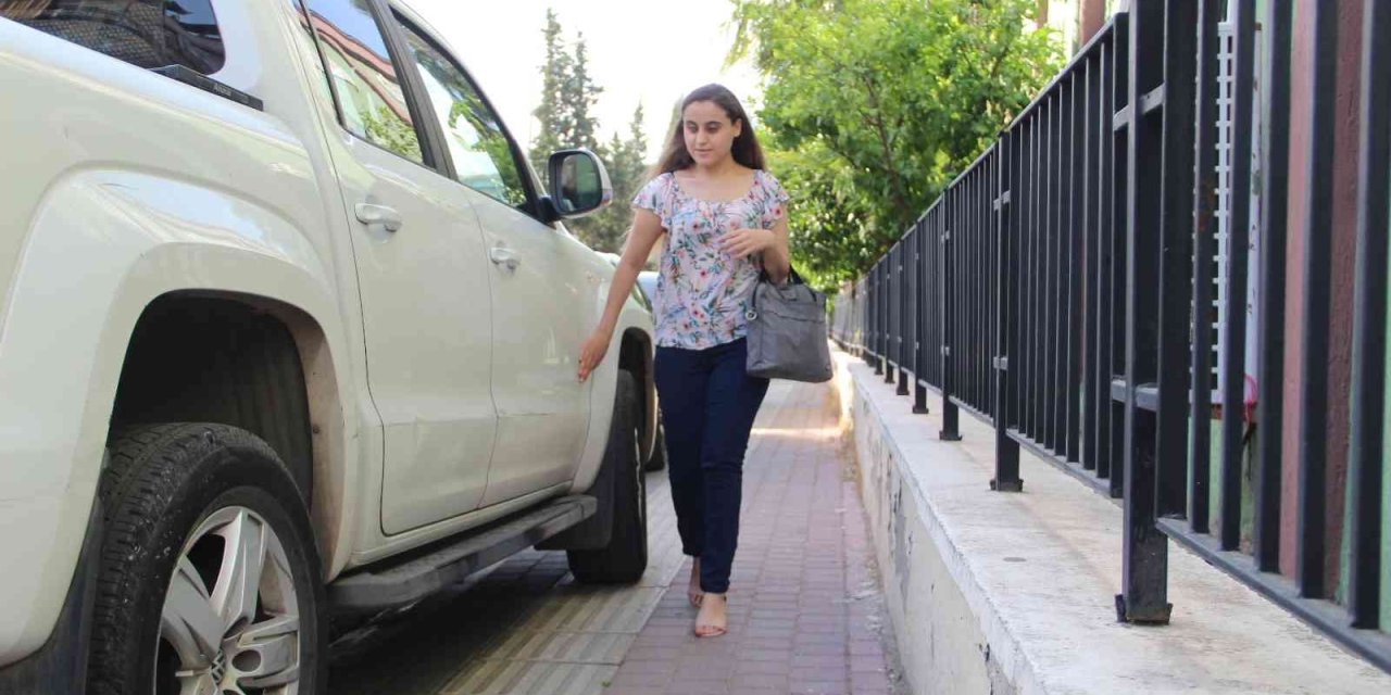 Antalya'da Saygısız Sürücülere Notlu Uyarı