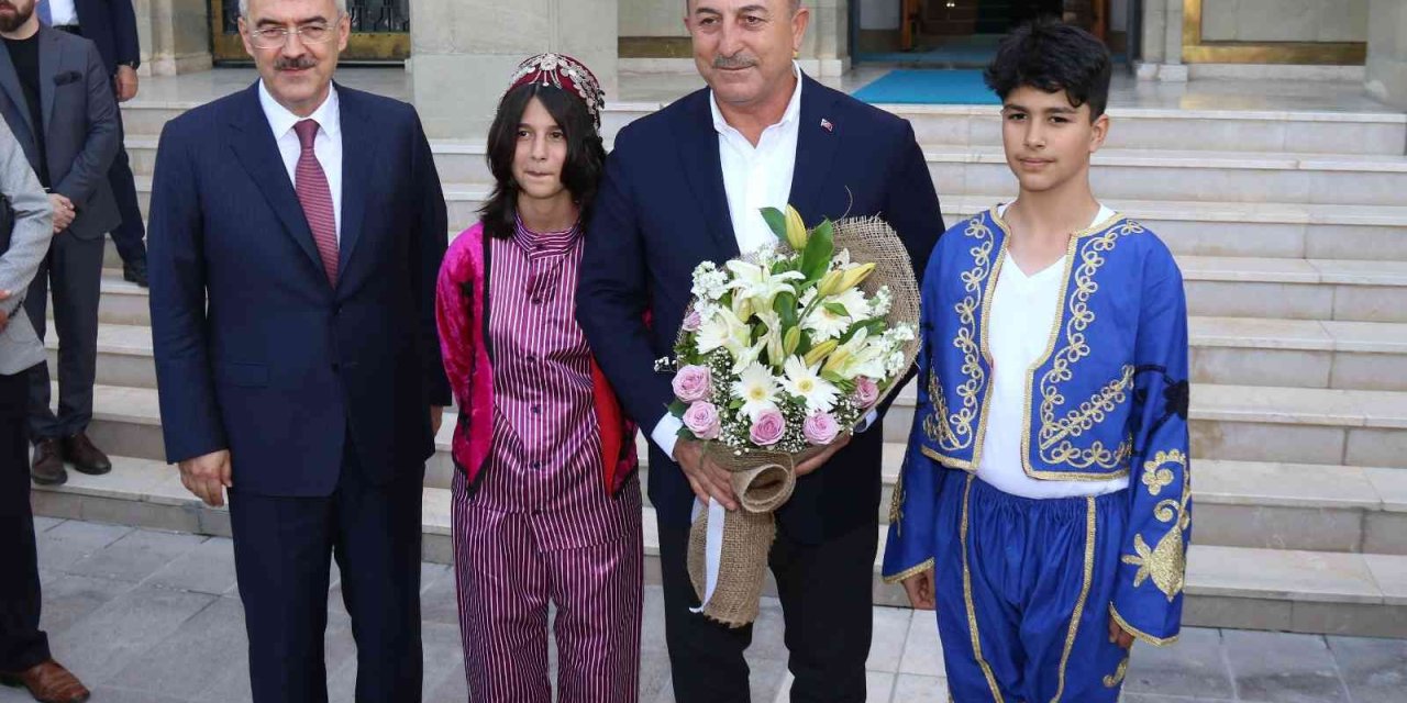 Bakan Çavuşoğlu Eskişehir’de