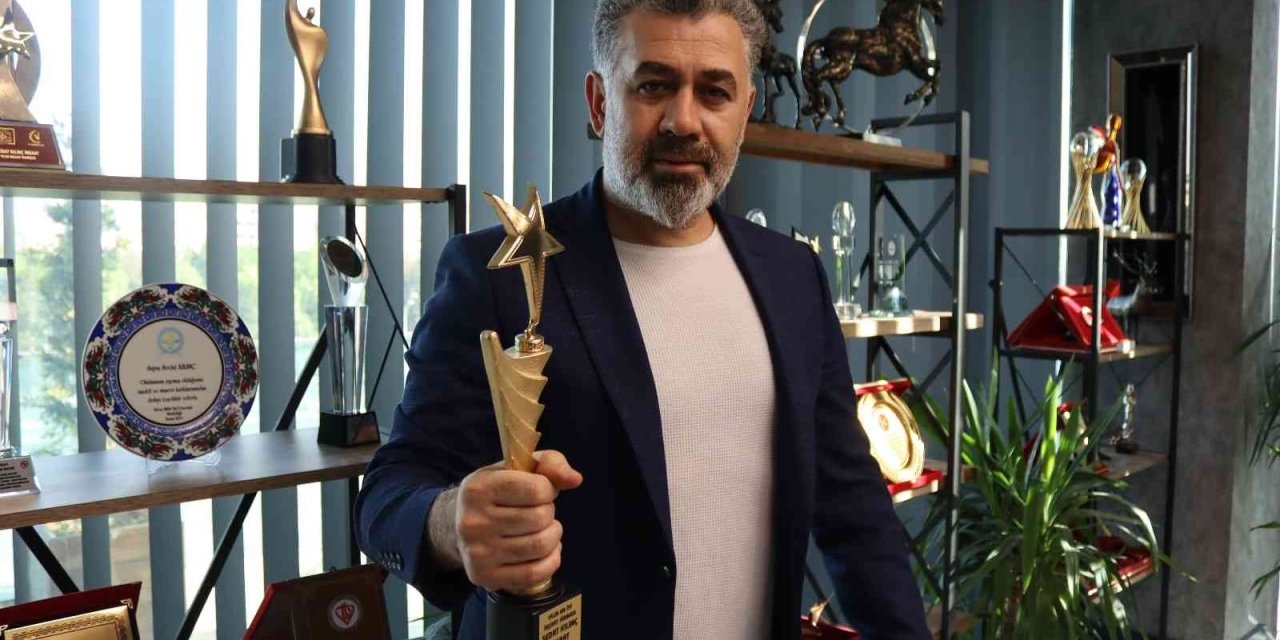 Sedat Kılınç İnşaat’a ’yılın En İyi İnşaat Firması’ Ödülü