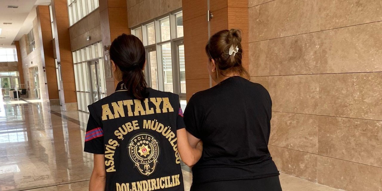 2 Kişiyi 93 Bin Tl Dolandıran Kadın Polisten Kaçamadı