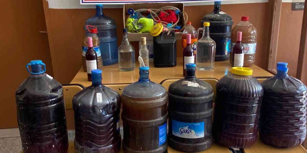 Karaman’da Evinde Sahte İçki Üreten 1 Kişi Yakalandı