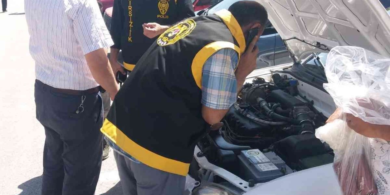 Oto Pazarı Ve Galericiler Denetlendi