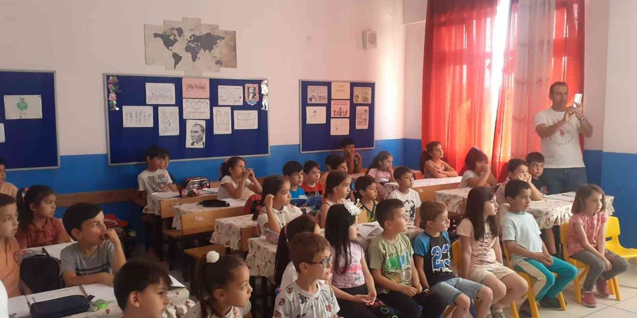 Döşemealtı’nda Öğrencilere Ağız Ve Diş Sağlığı Eğitimi