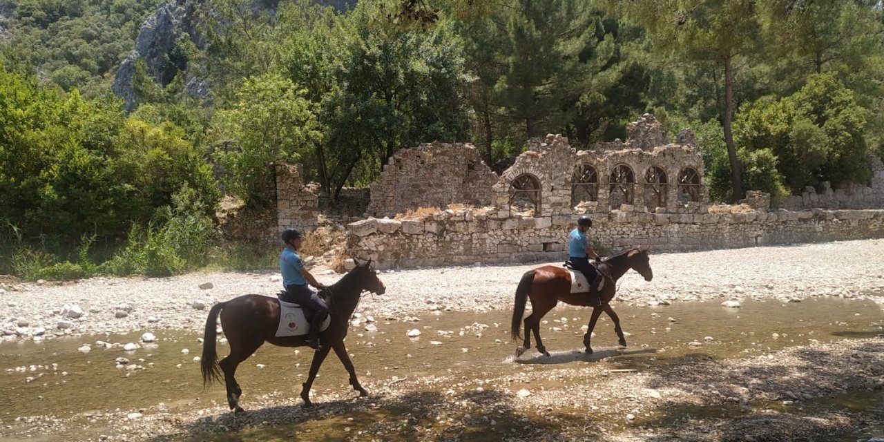 Olympos Ve Adrasan’da Atlı Birlikler Göreve Başladı