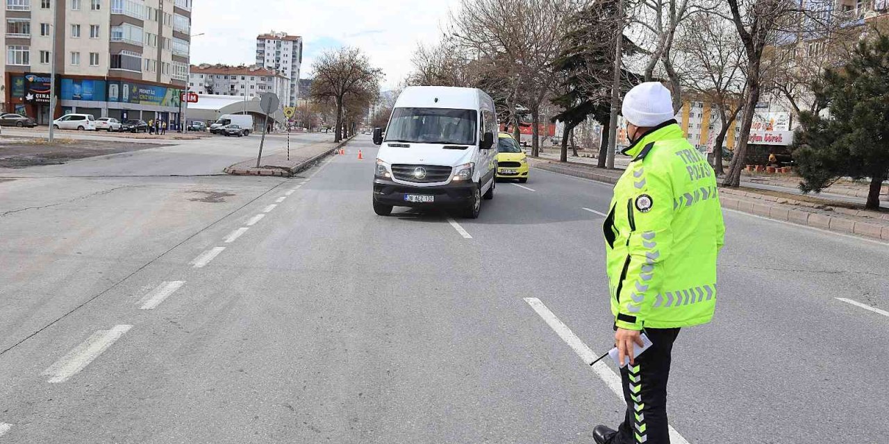 Kayseri’de 14 Bin 995 Araca Para Cezası Uygulandı