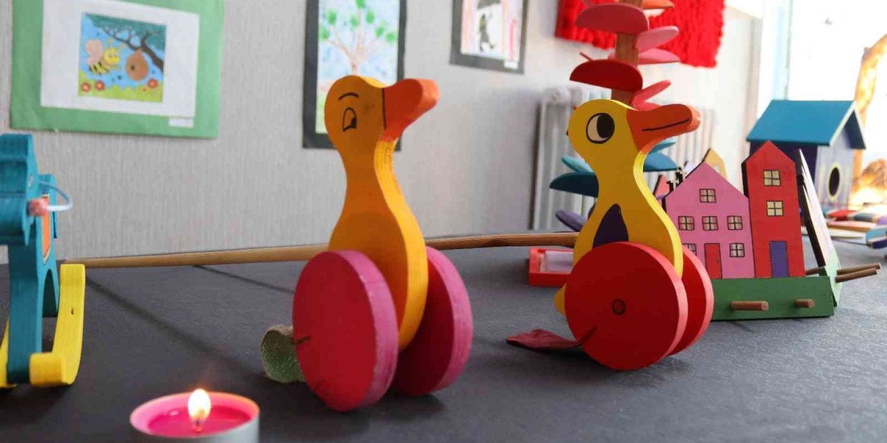 Özel Öğrencilerin Yaptığı Oyuncaklar 3 Ülkeye İhraç Edilecek