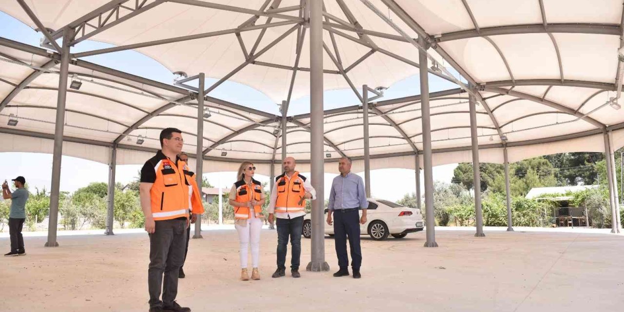 Kepez’den Mahalleye Dönüşen 6 Köye Kapalı Semt Pazarı