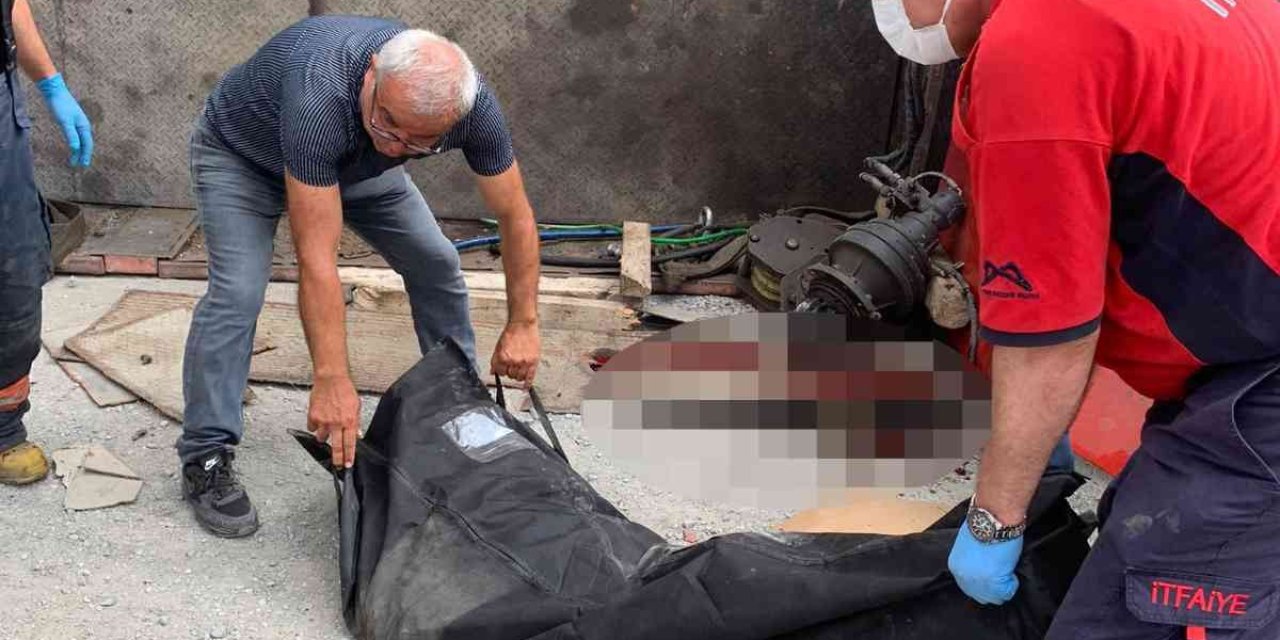 Devrilen Vincin Altında Kalan Genç Hayatını Kaybetti