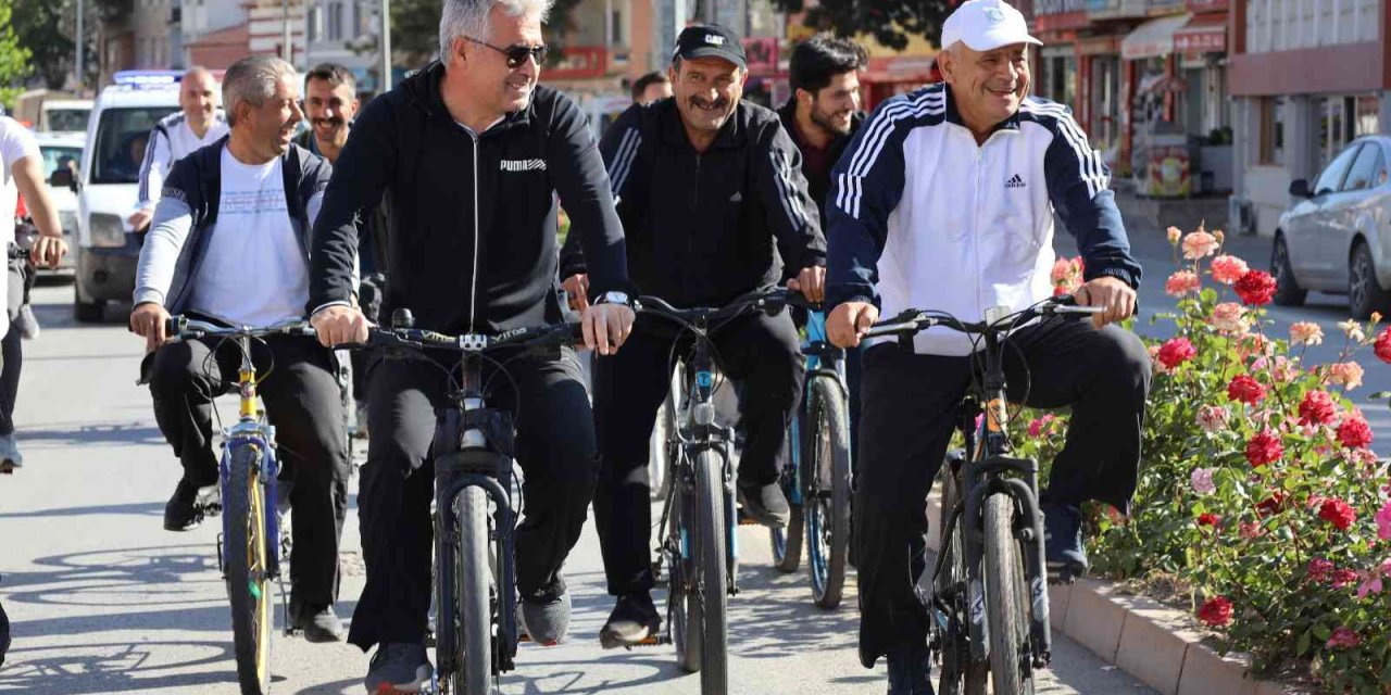 Yahyalı’da Sağlıklı Yaşam İçin Pedal Çevirdiler