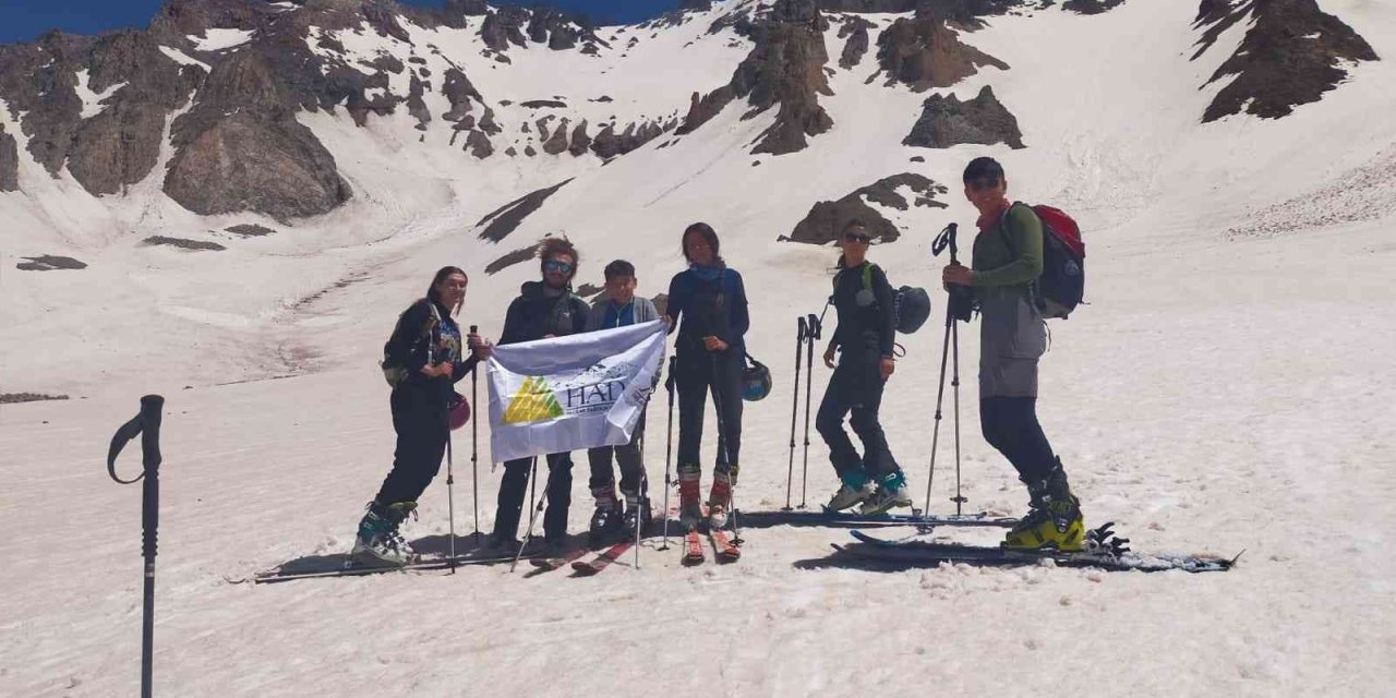 Erciyes’te Haziran Ayında Kayak Keyfi