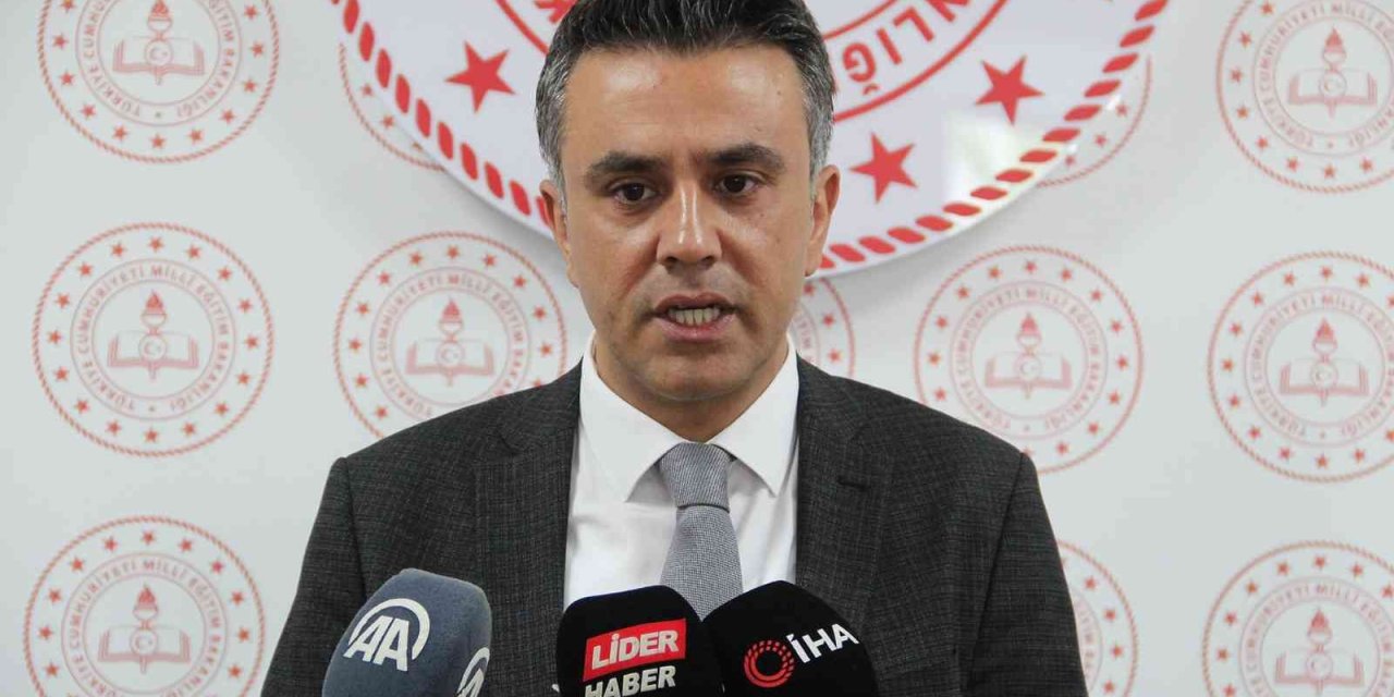 Kur’an-ı Kerim’e Tekme Atma Olayına Karışan 3 Öğrenci, İl Milli Eğitim Müdürlüğü Öğrenci Disiplin Kurulu’nda