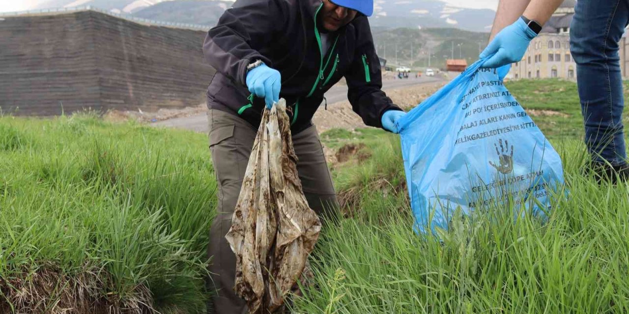 2 Milyon Turistin Ziyaret Ettiği Erciyes’i Pırıl Pırıl Yaptılar