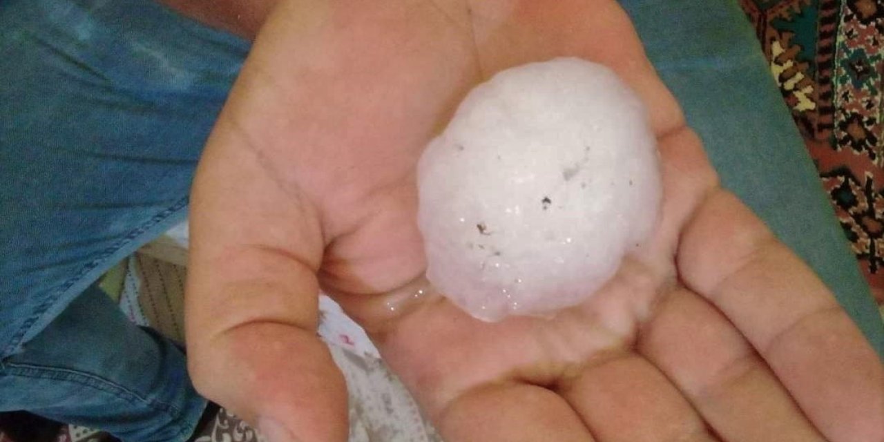 Eskişehir’de Ceviz Büyüklüğünde Dolu Yağdı