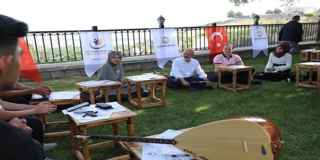 Başkan Çolakbayrakdar Gençlerle Bir Araya Geldi