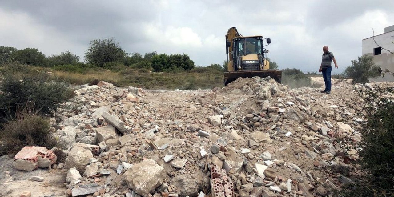 Akdeniz Belediyesi Fen İşleri Ekipleri Yoğun Mesaide