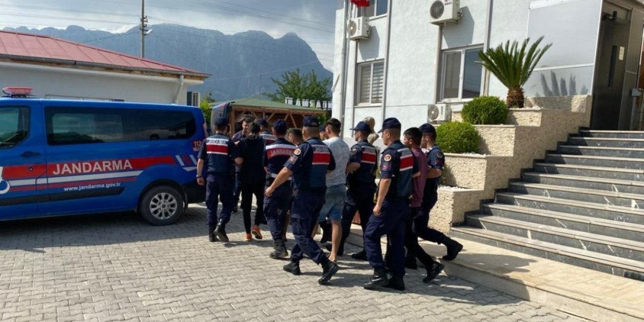 Hırsızlığa Teşebbüs Eden Şahıslar Yakalandı