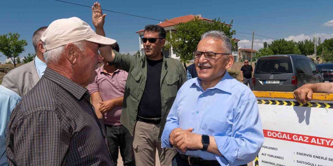 Başkan Büyükkılıç, Saroğlan’da Doğal Gaz Çalışmalarını İnceledi