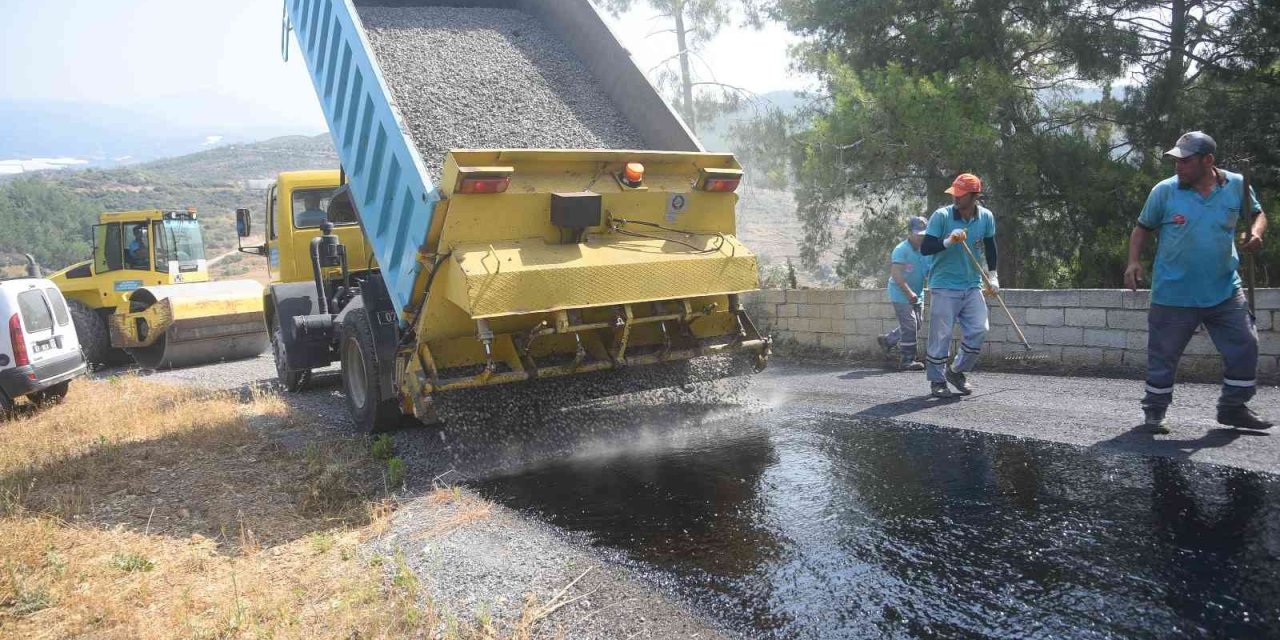 Asfalt Çalışmaları Keşefli Ve Uğrak Mahallesi’nde Sürüyor