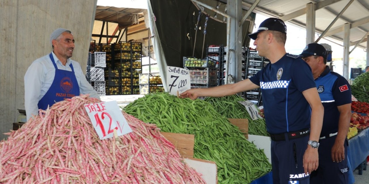Toroslar Zabıtasından Fahiş Fiyat Ve Etiket Denetimi