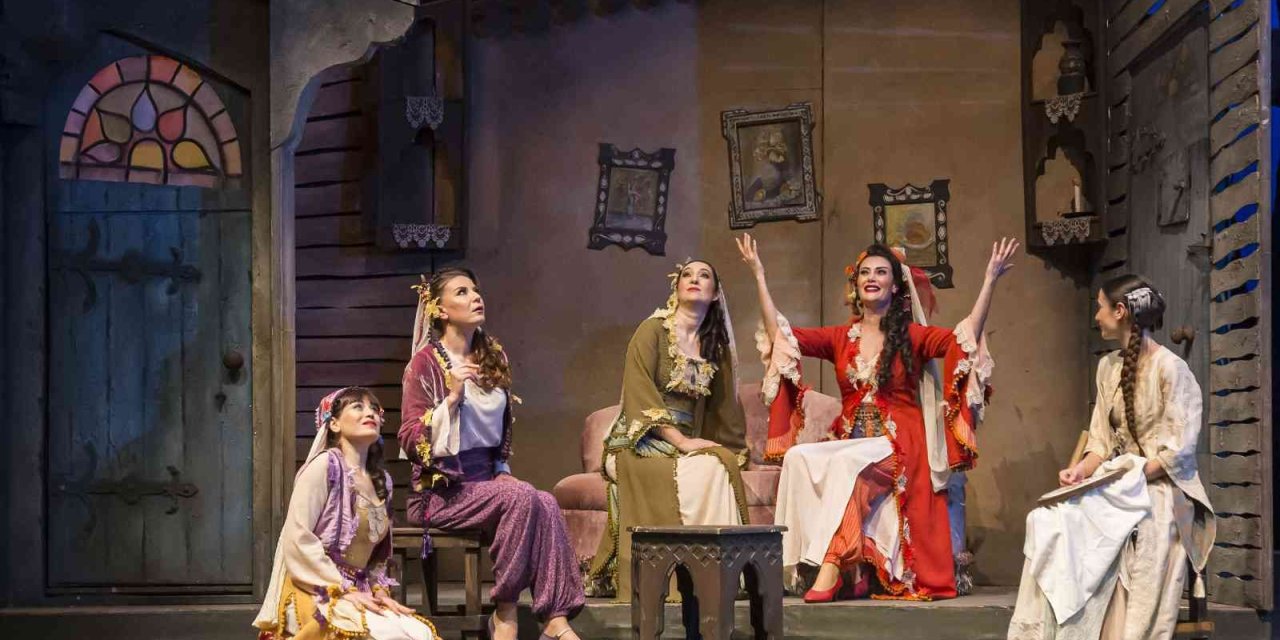 Antalya’da Bin 152 Film Gösterilirken, Toplamda 478 Bin 682 Seyirci Sayısına Ulaşıldı