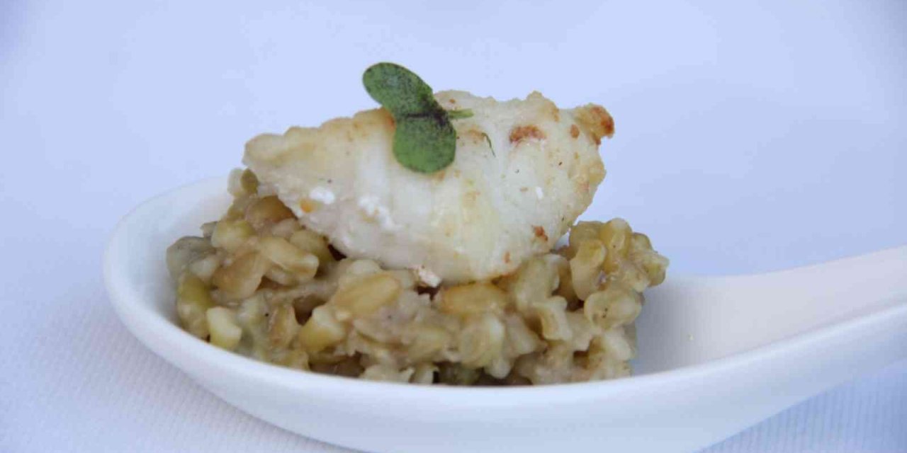 Zehirli Aslan Balığı Artık Mersin Sofralarını Da Süsleyecek