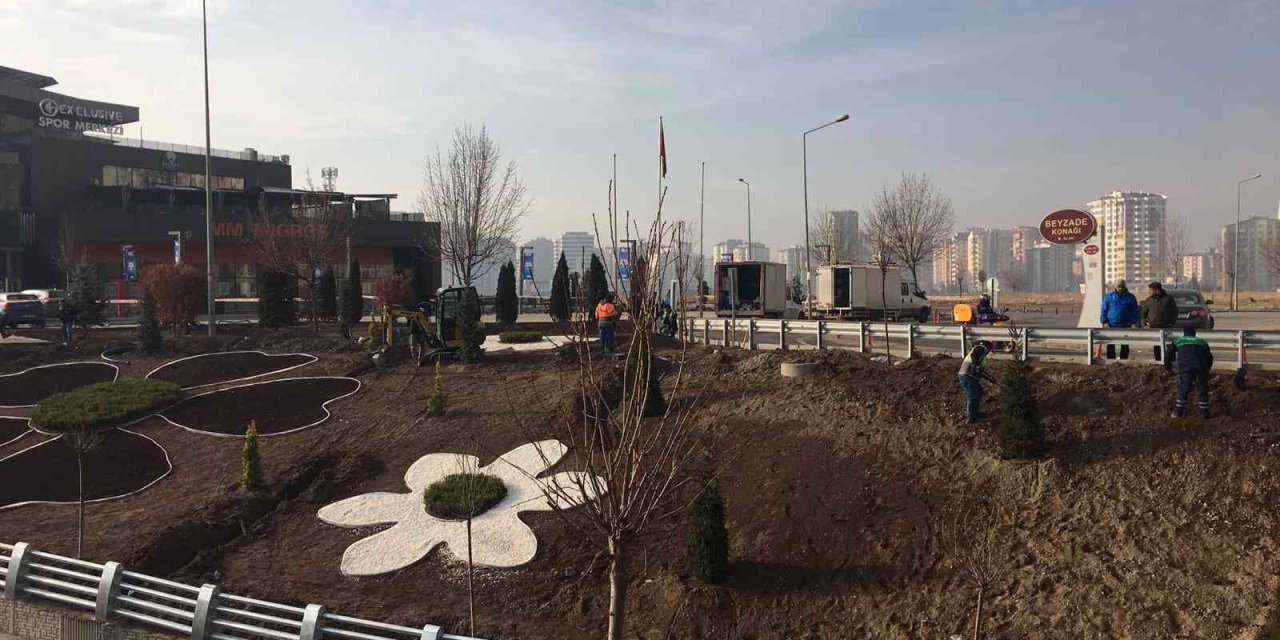 Büyükşehir’den 200 Bin Metrekare Alana Yağmurlama Ve Damla Sulama Sistemi