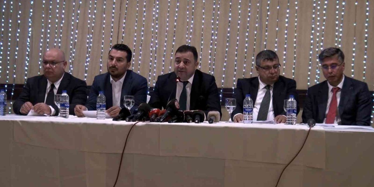 Yalçın Adaylığını Açıkladı