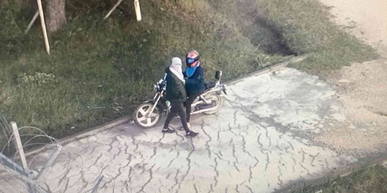 Elindeki Dövme Hırsızı Ele Verdi