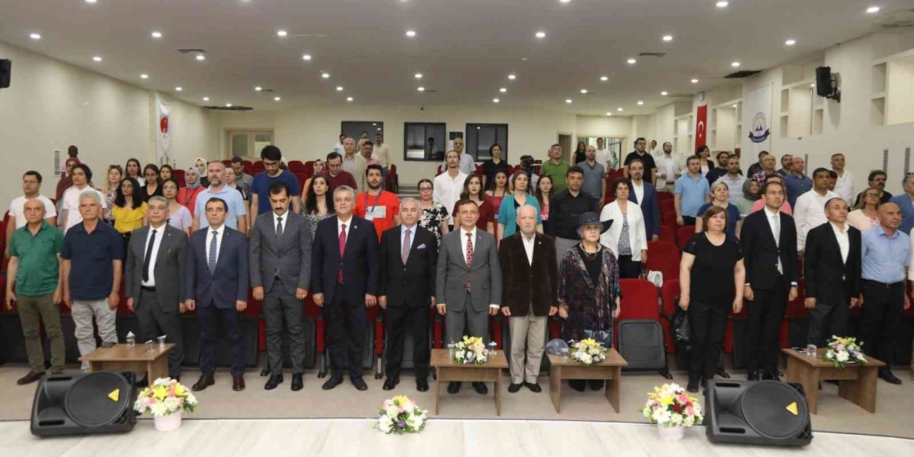 Erü Veteriner Fakültesi’nde 25. Yıl Etkinliği Düzenlendi