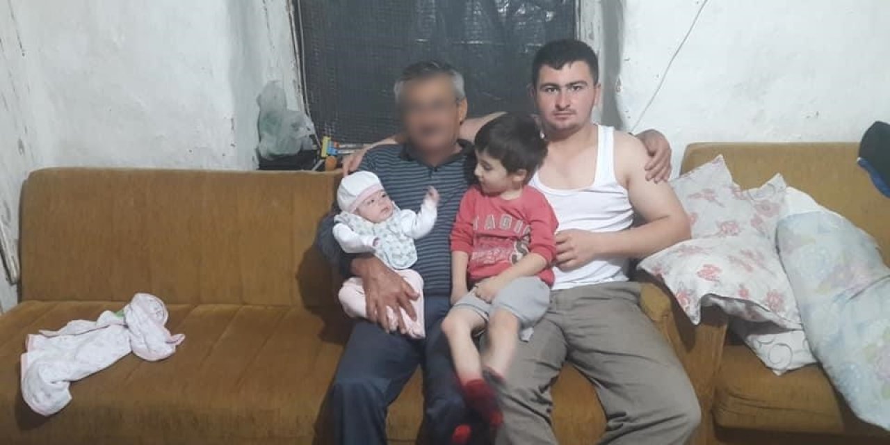 Cinnet Geçiren Babaları Tarafınan Öldürülen İki Kardeşin Cenazeleri Evden Alındı