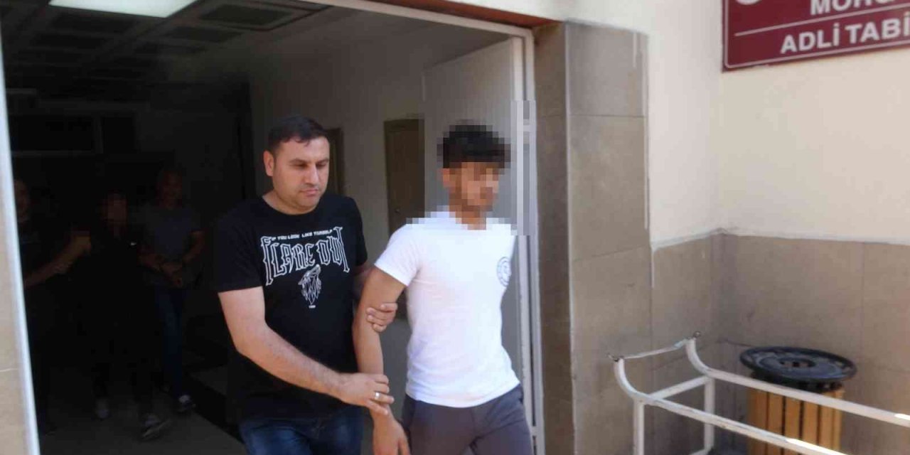 Gençlerin Kavgasında Kan Aktı: 1 Ölü