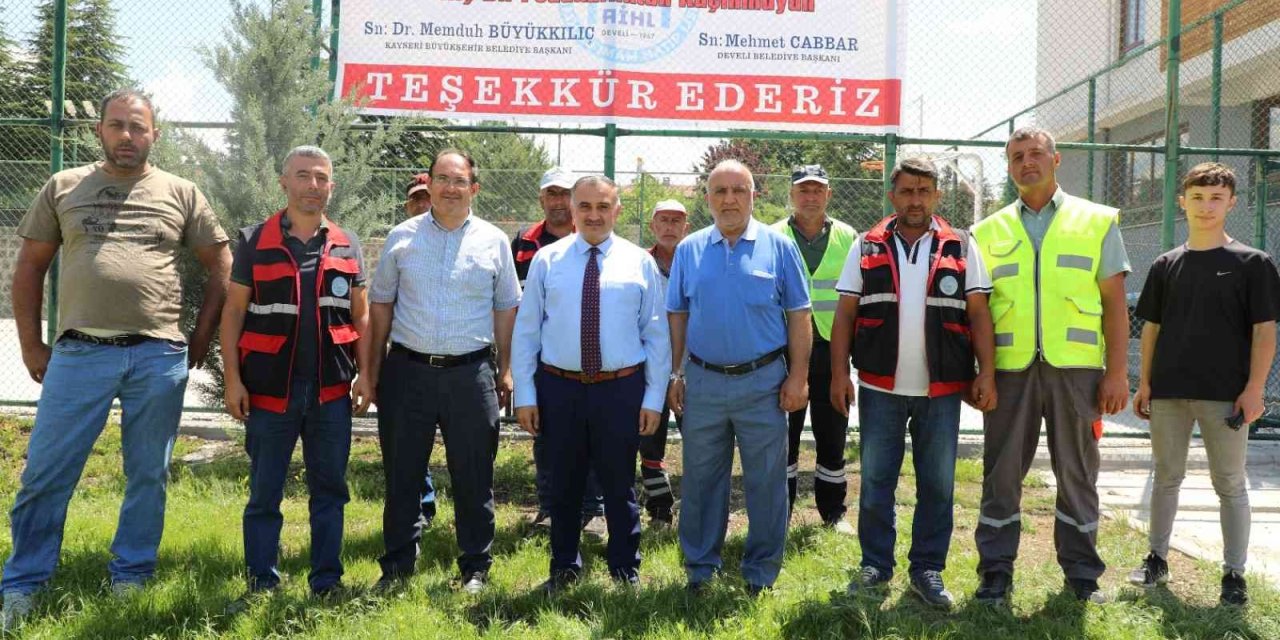 Ahmed İslamoğlu Anadolu İmam Hatip Lisesi’nin Çevre Düzenlemesi Yapıldı
