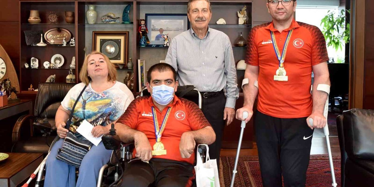 Avrupa Şampiyonlarından Başkan Ataç’a Ziyaret