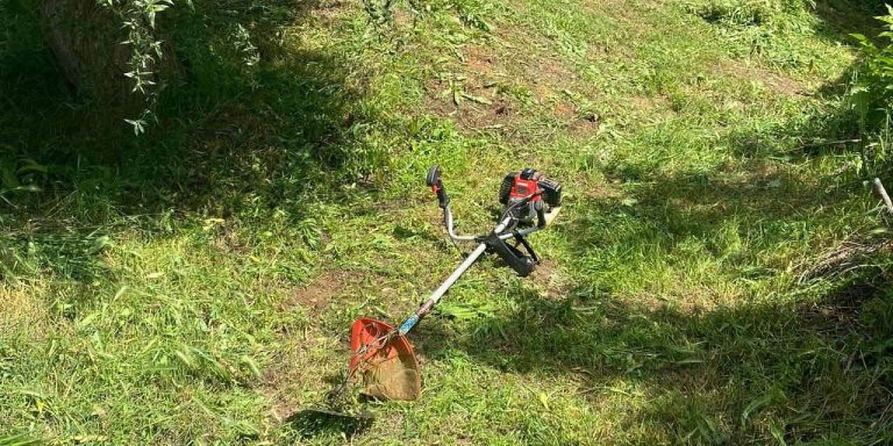 Makineyle Ot Biçen Kadın Gürültü Nedeniyle Komşusu Tarafından Vuruldu
