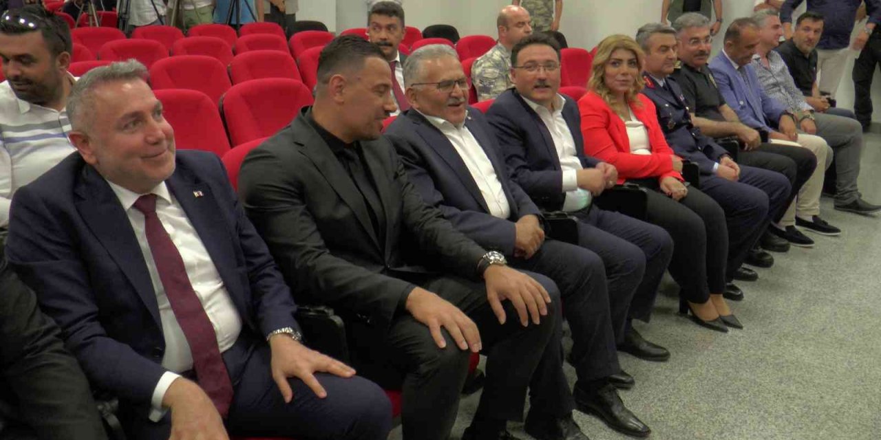 Baki Ertekin: “türkiye’de Bir Ali Koç’tur, Bir Berna Gözbaşı’dır”