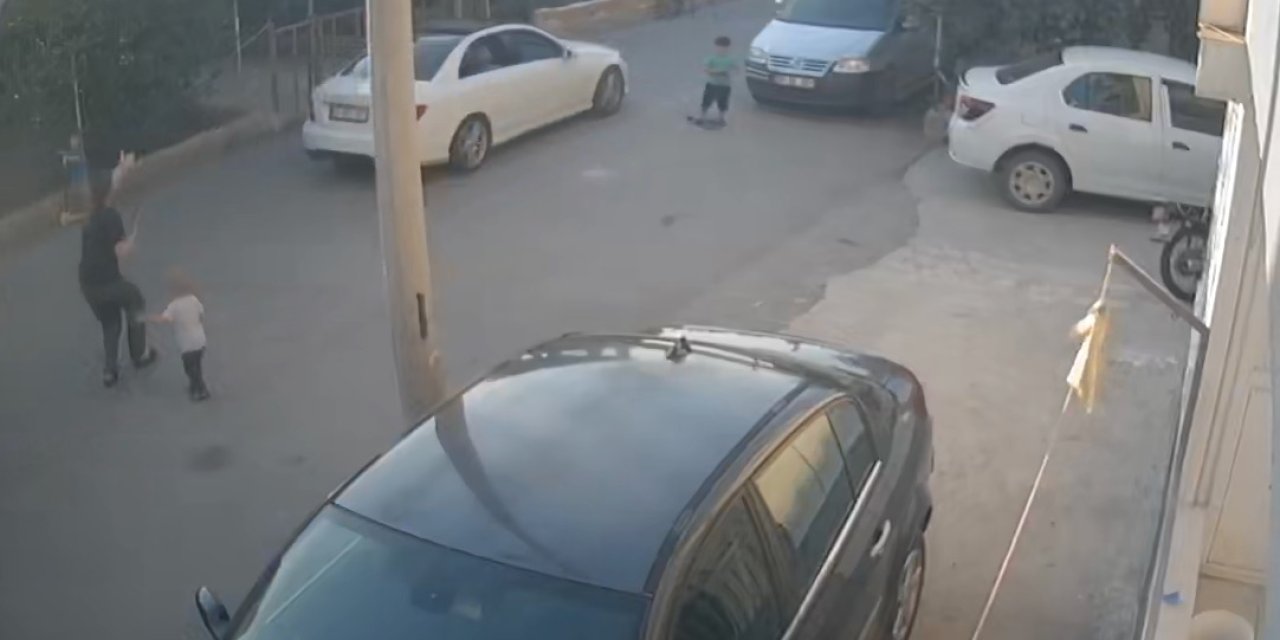 Sokaktan Hızla Geçen Lüks Otomobili Önce Durdurmak İstedi, Başaramayınca Kamera Kayıtlarıyla Şikayetçi Oldu