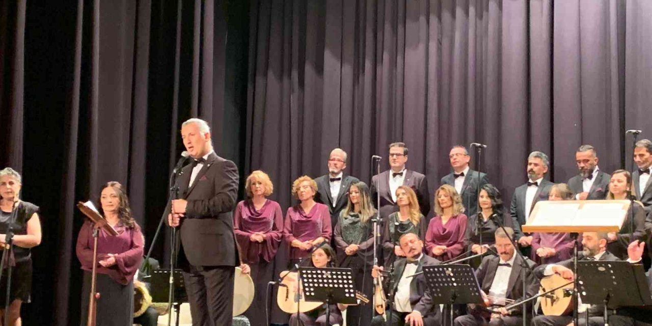 Eskişehir’de Türk Sanat Müziği Korosu Sezon Sonu Konseri