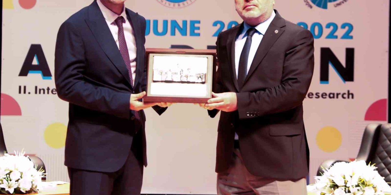 Kayü’de “ıı. Uluslararası Sanat Ve Tasarım Araştırmaları Kongresi” Düzenlendi