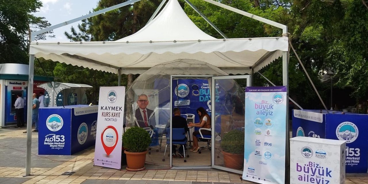 ‘sırdaşın Olayım Projesi’ Büyükşehir İletişim Küresi’nde