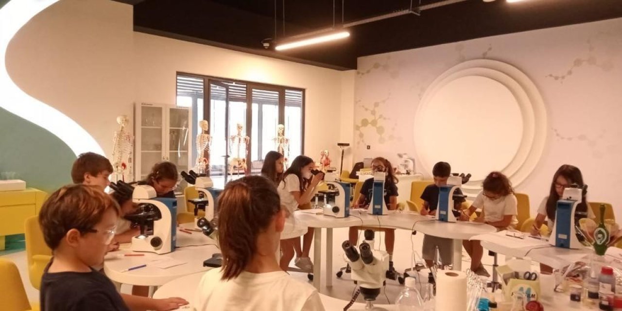 Tatil  Başladı Antalya Bilim Merkezinde Yaz Kampları Başladı