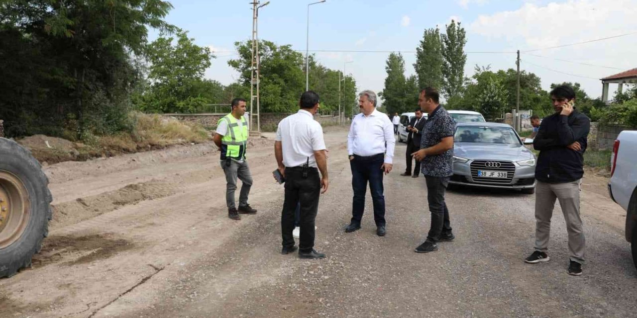 Erenköy Mahallesi’nde Alt Yapı Bitti, Üst Yapı Çalışmaları Devam Ediyor